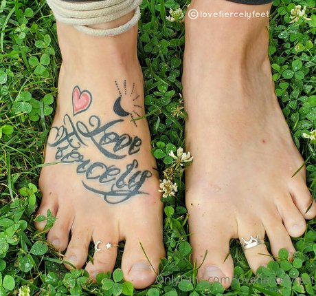 Nacktes geleaktes OnlyFans-Foto von Lovefiercelyfeet
