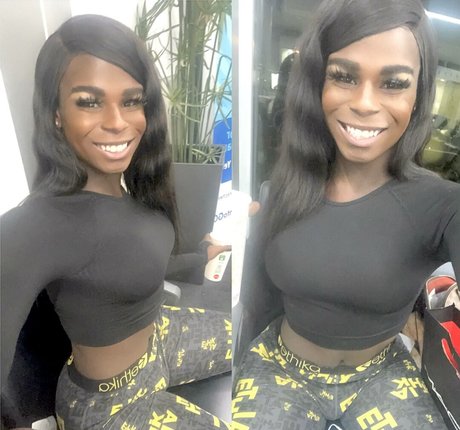 Alasti lekkinud OnlyFans-i pilt Carmen Brown