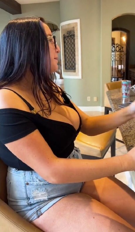 Nahá fotka uniklých OnlyFans od Olivia O