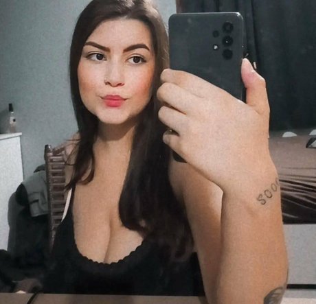 Nagie wyciekłe zdjęcie OnlyFans od Cyntia K