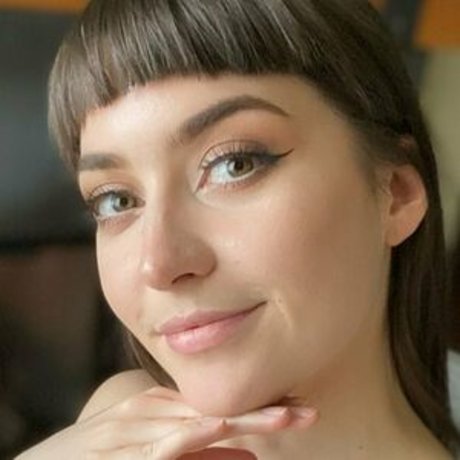 Naken läckt OnlyFans-bild av Domino Faye