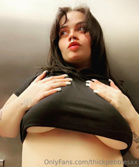 Thickpebblesxx
