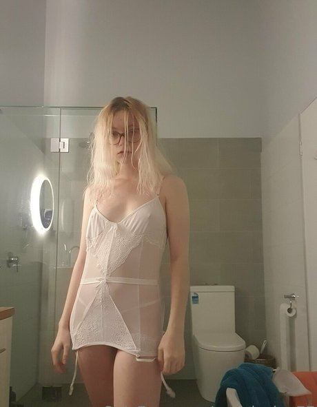 Angelcake77