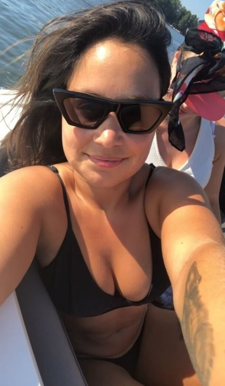 Anna Abreu