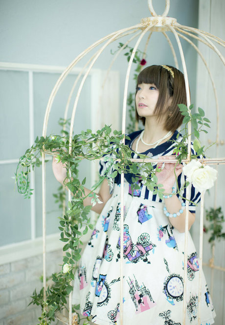 Ayame_apricot