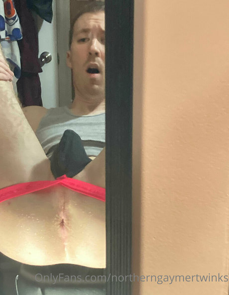 Foto di nudo di fuga di OnlyFans di Northerngaymertwinks