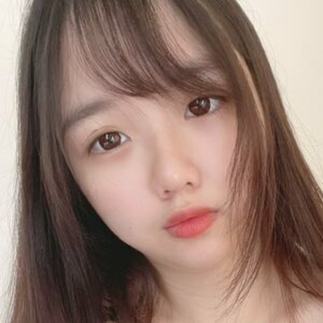 Mika Ying