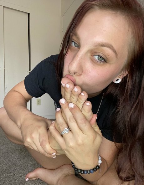 Lovelycelestiasfeet