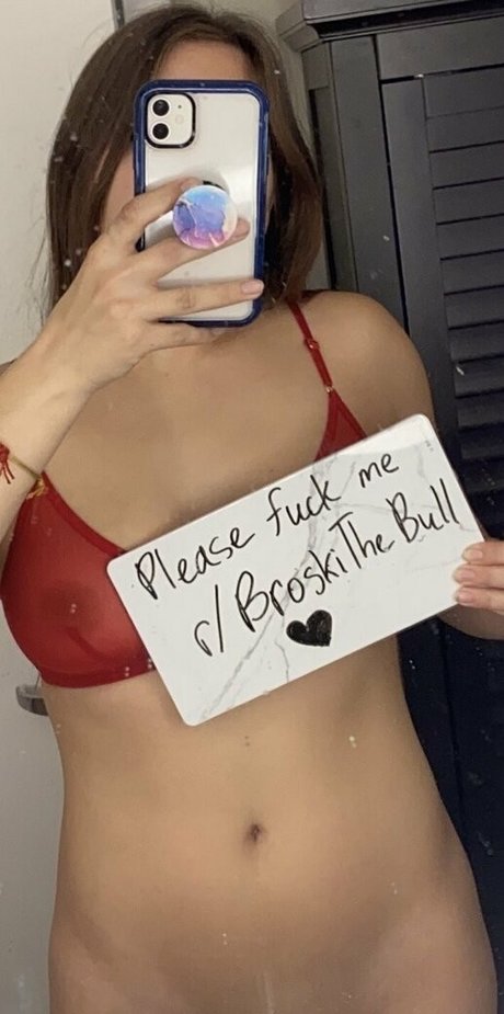 Broskithebull OnlyFansリークヌード写真