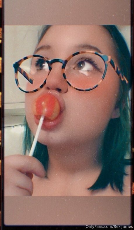 Naken läckt OnlyFans-bild av Rexijames1313