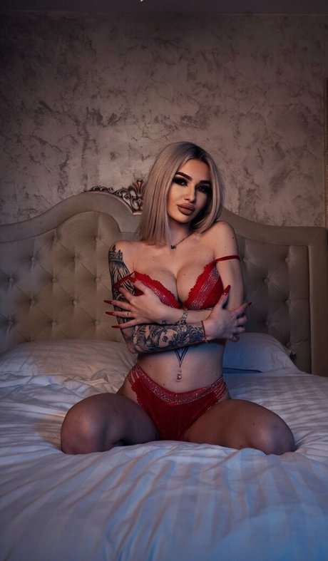 Nahá fotka uniklých OnlyFans od Luxxxandraa