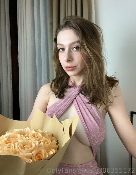 Обнаженная фотография утечки OnlyFans от Yourjenny