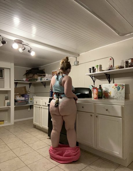 Nahá fotka uniklých OnlyFans od Lularanae