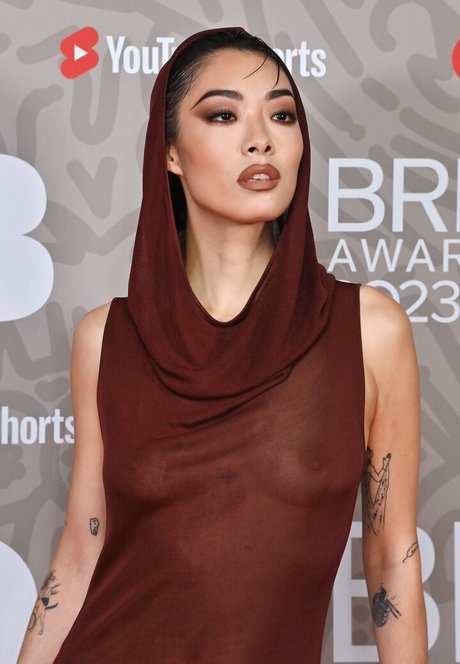 Rina Sawayama