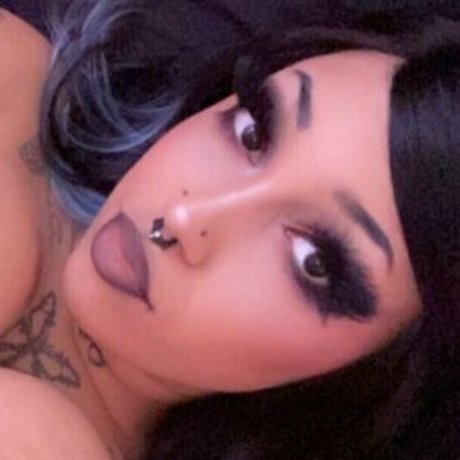 Обнаженная фотография утечки OnlyFans от Thegothbaby
