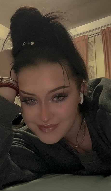 Foto nua vazada do OnlyFans de Emopetasse