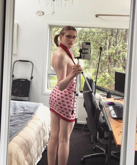 Foto nua vazada do OnlyFans de Alice In Wonder1and