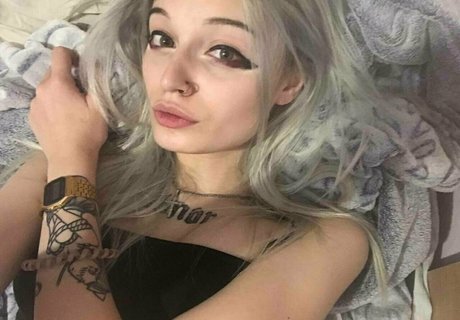 Nahá fotka uniklých OnlyFans od Stepsisss