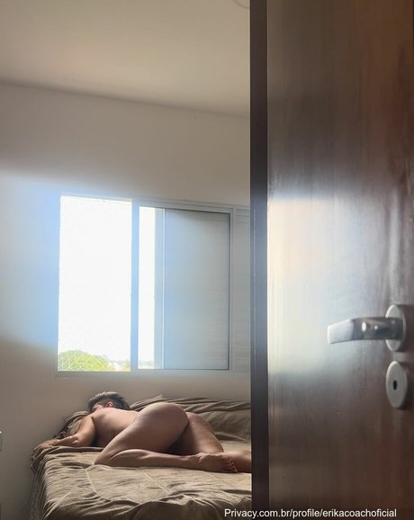 Foto desnuda filtrada de OnlyFans de Erika Coachicial