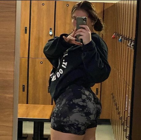 Jvlie OnlyFansリークヌード写真
