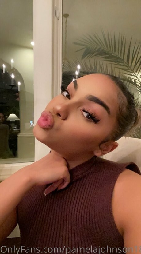 Nahá fotka uniklých OnlyFans od Pamelajohnson18