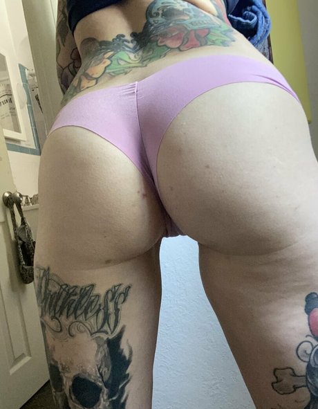Nahá fotka uniklých OnlyFans od Bobbibamf