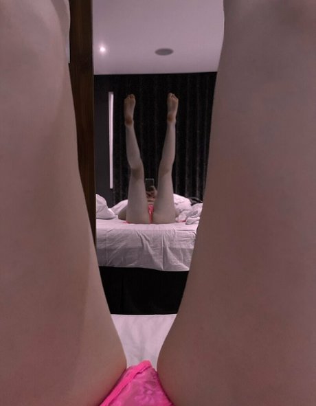 Foto di nudo di fuga di OnlyFans di Emilyvip