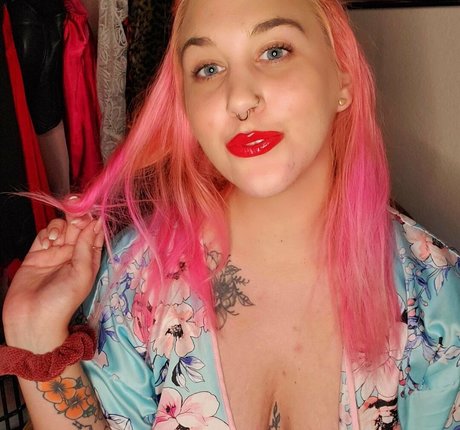 Nahá fotka uniklých OnlyFans od Strwbrrycream