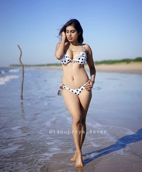 Tanupriya OnlyFans 유출 누드 사진