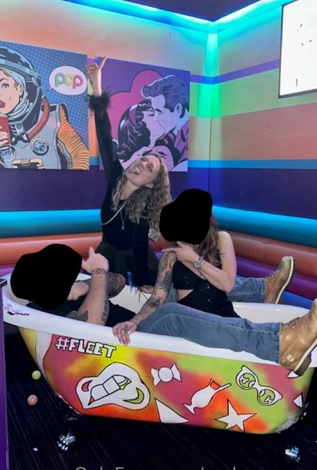 Amberroses