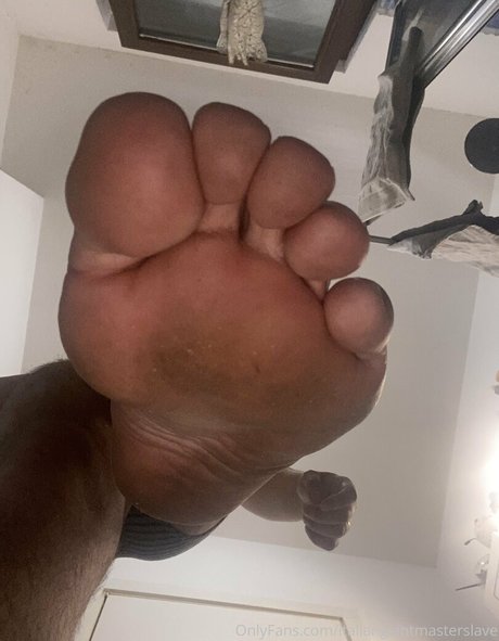 Youloveyourkingfeet