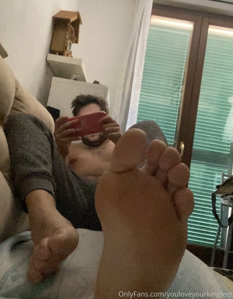 Youloveyourkingfeet