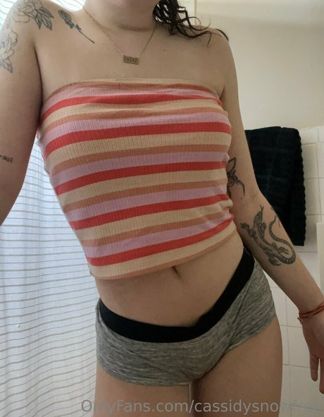 Обнаженная фотография утечки OnlyFans от Cassidysnowfree