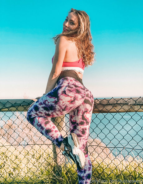 Photo nue de fuite OnlyFans de Aussietwerk