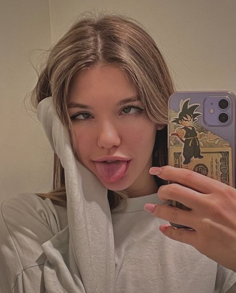Crazycutelina
