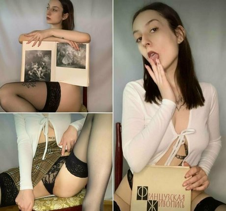 Naakte gelekte OnlyFans-foto van Latexebony